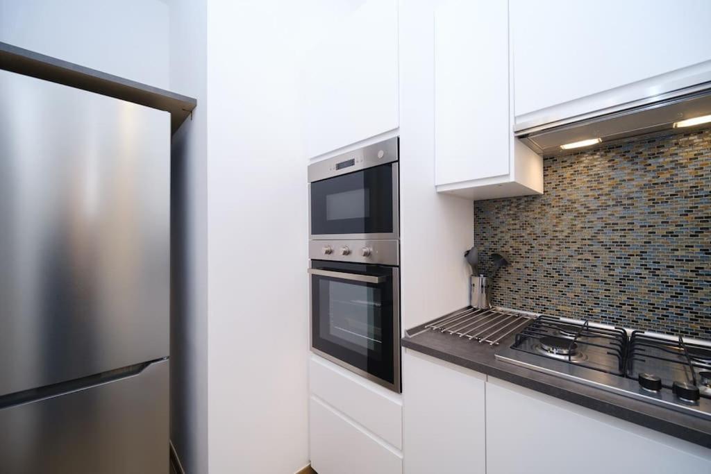 Vatican Borgo Pio I Apartment *